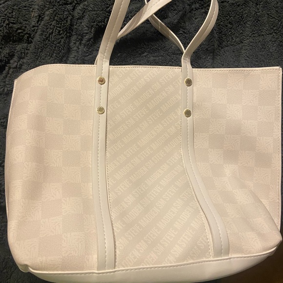 Steven Madden tote and crossbody - Picture 3 of 6